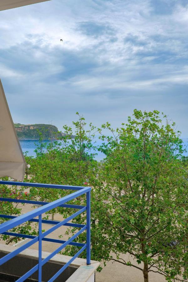 Mema Rooms Himara Kültér fotó